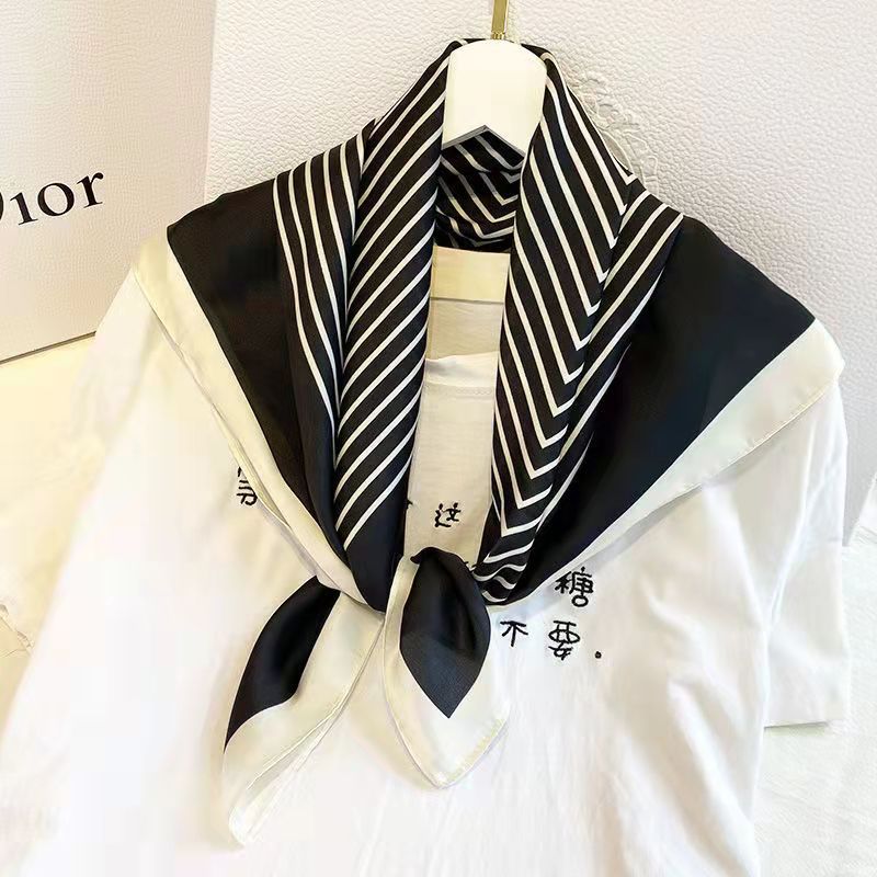 Fashion Square 70 cm schwarz-w – Silk Tie Striped Bewertung und Preis
