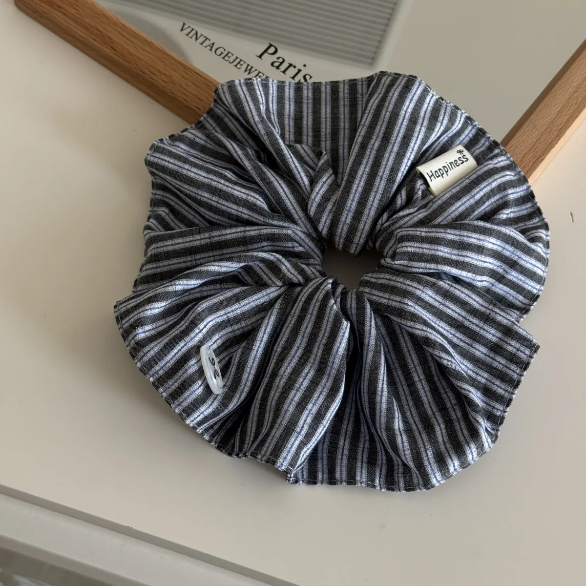 Blaue einfarbige Seidenhaarbän – Silk Tie Striped Bewertung und Preis