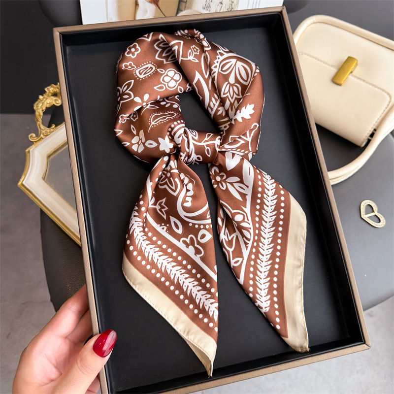 1 Stück modischer Seidenschal  – Scarf Silk Square Bewertung und Preis